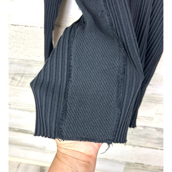 Indie Peace Women’s M Black Handmade Long Sleeve Boho Hoodie Top Rare NEW - Picture 3 of 6